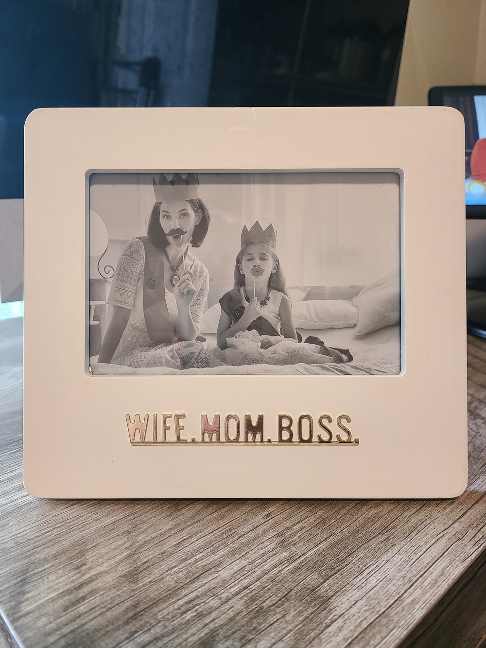 NEW! Chapters-Indigo 4x6 White 'WIFE. MOM. BOSS.' Picture Frame